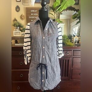 Anthropologie 9-H15 STCL Chambray Striped Blue and White Tunic Top
